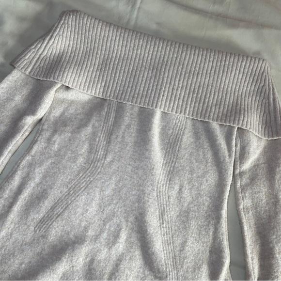 Cult Gaia- Edna Knit Off Shoulder Mini Dress in Off White Size Large - Picture 6 of 9